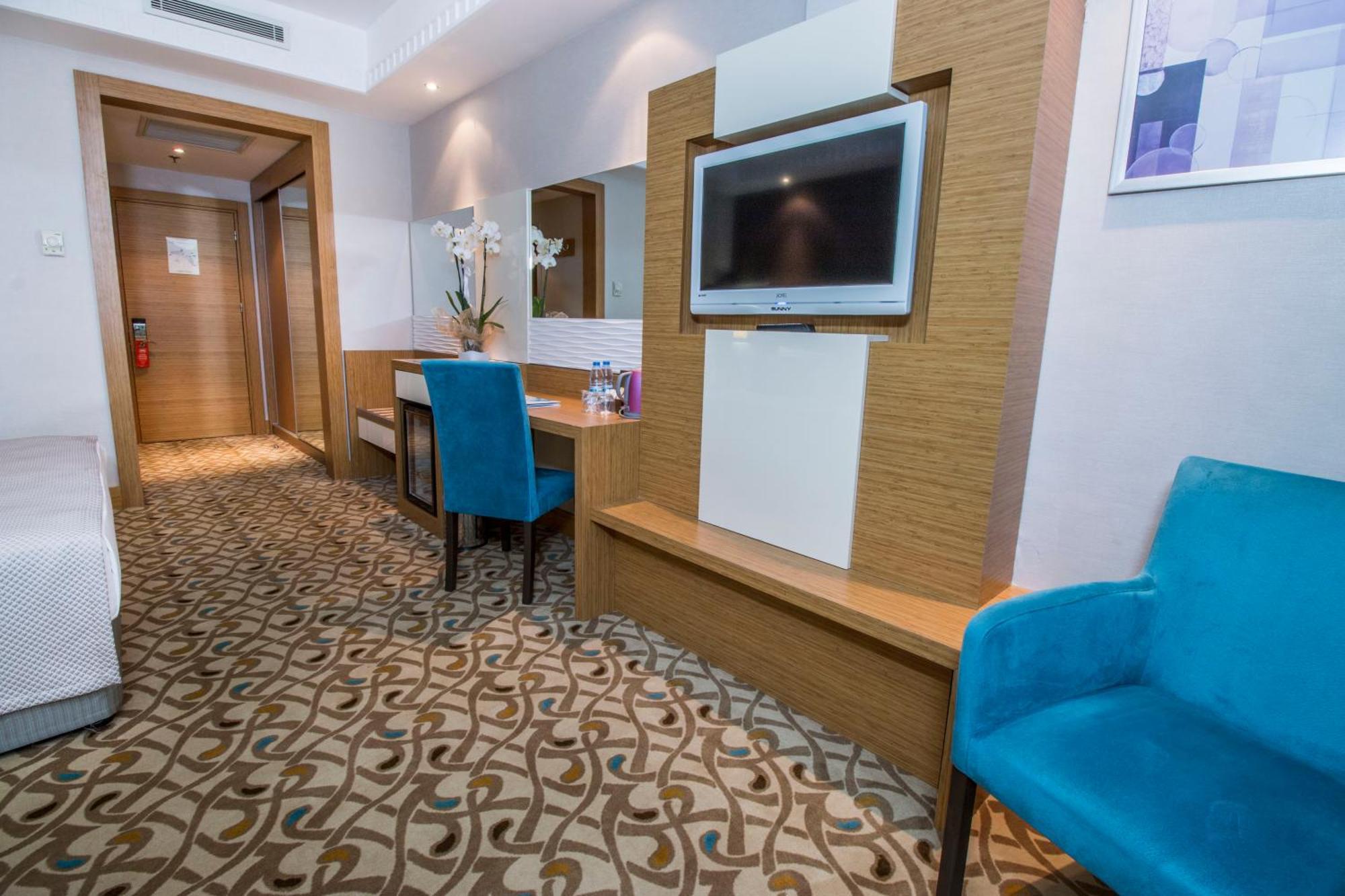 Korel Thermal Resort Afyonkarahisar Esterno foto